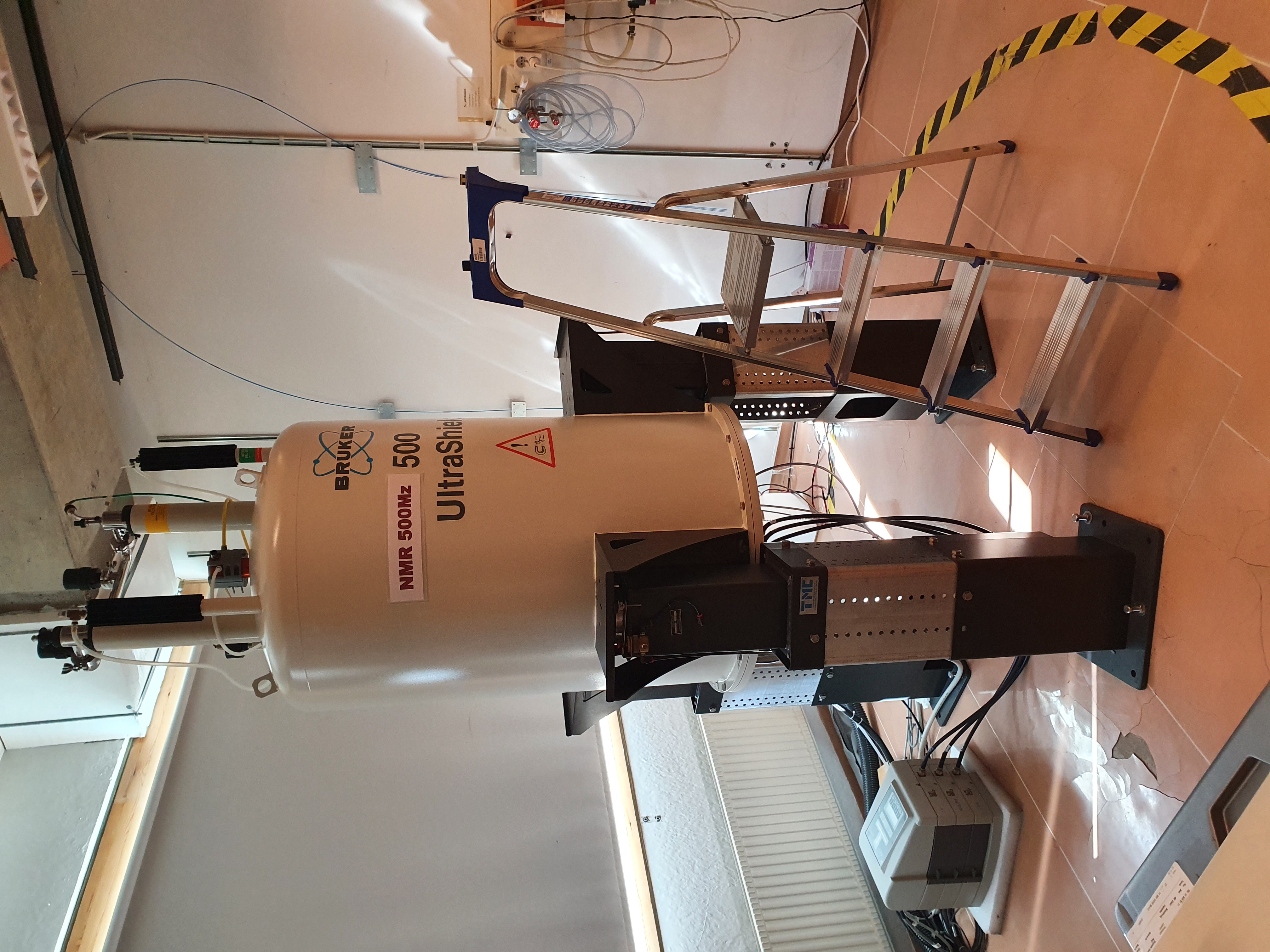 Picture of NMR 500 MHz